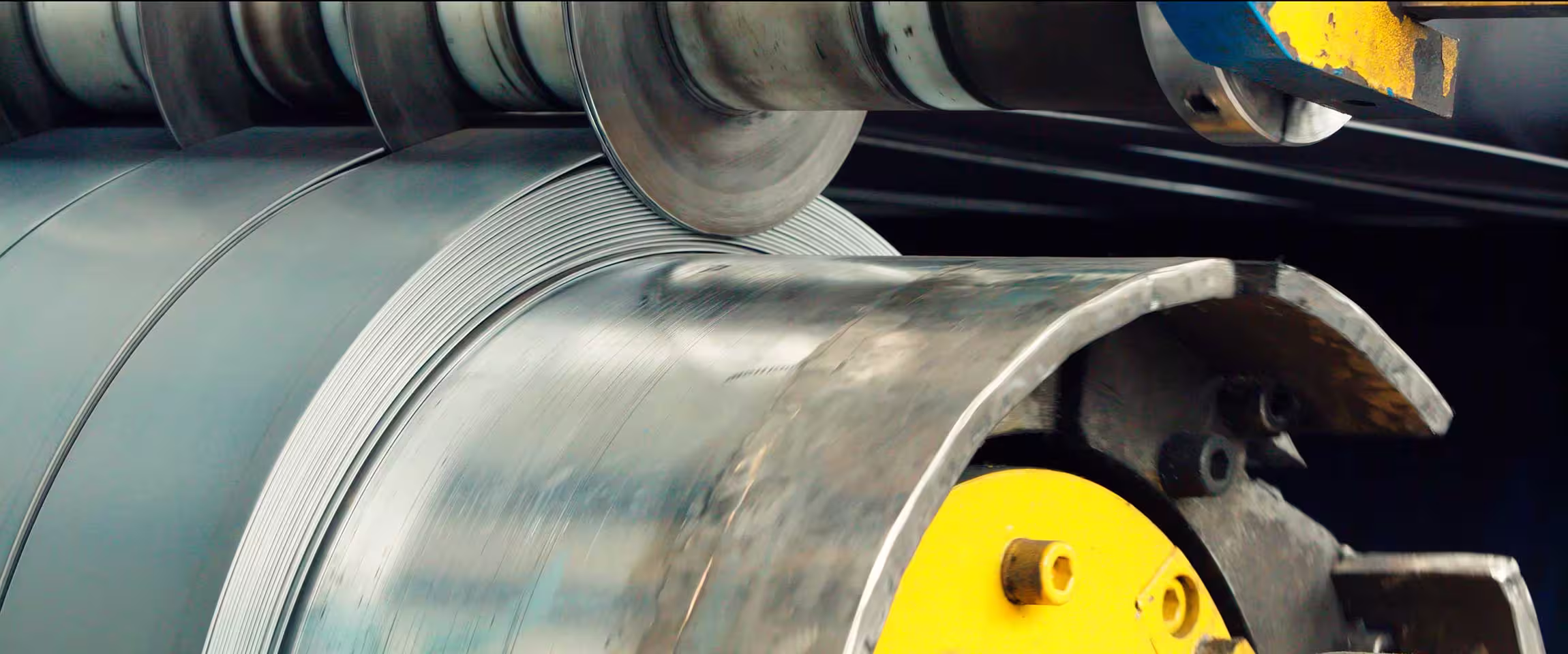 Insulation-Slitting-1196150375